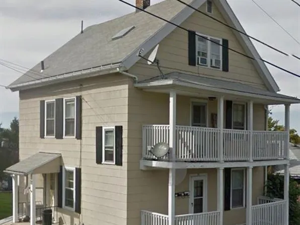 30 Linwood St, Waterbury, CT 06704
