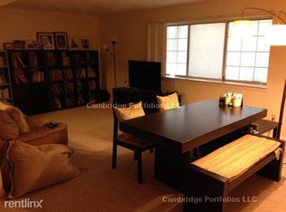 10 April Ln, Lexington, MA 02421