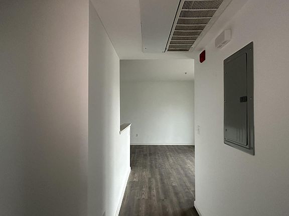 5th image of 217 Pacifica Blvd Unit 304