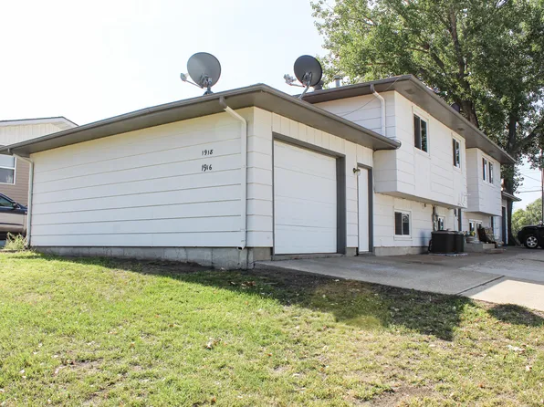 1916 N 14th St, Bismarck, ND 58501