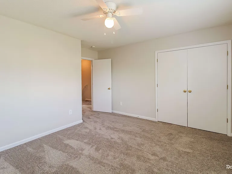 5702 Waterpoint Dr — Photo 11