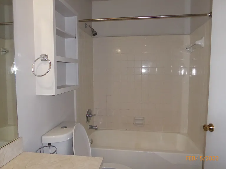 5545 Saint James St — Photo 5