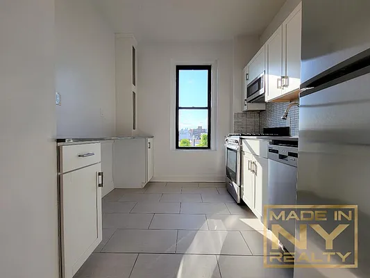 Rented by Made In NY Realty | media 10