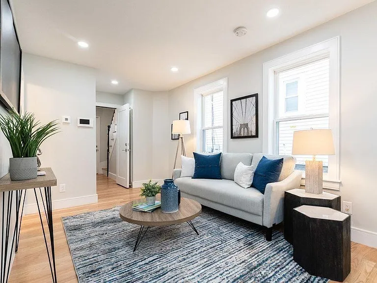 70 Moreland St #1 — Photo 4