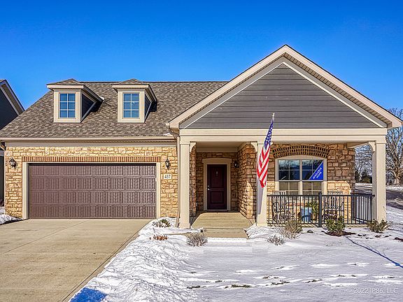 3rd image of 437 Garden Gate Ln
