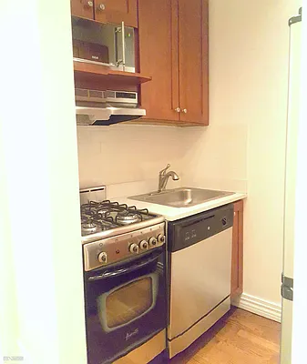 Rented by Citi Habitats | media 3