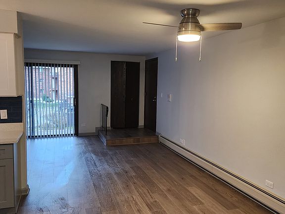 3rd image of 15709 Terrace Dr