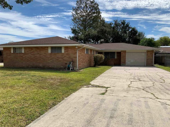 808 Sycamore St, Morgan City, LA 70380
