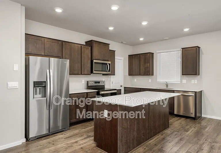 5611 151st Street Ct E — Photo 7