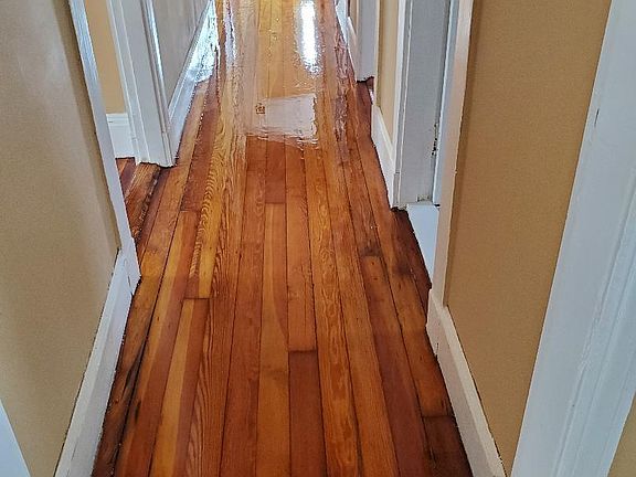 3rd floor long hallway