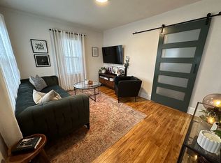 3910 Regent Ave N, Robbinsdale, MN 55422