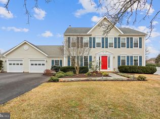 17104 Tom Fox Ave, Poolesville, MD 20837