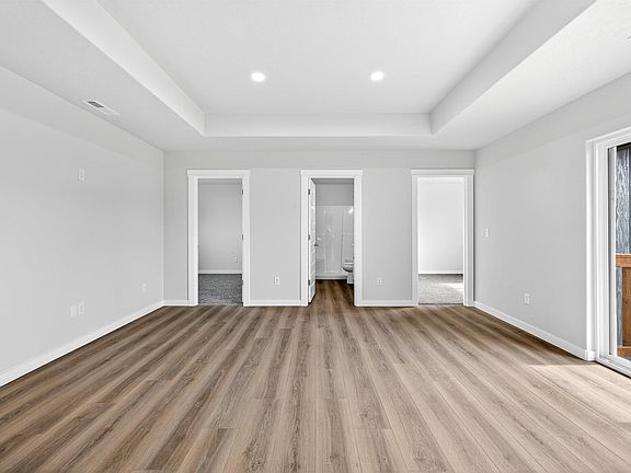 5th image of 108 Luli St