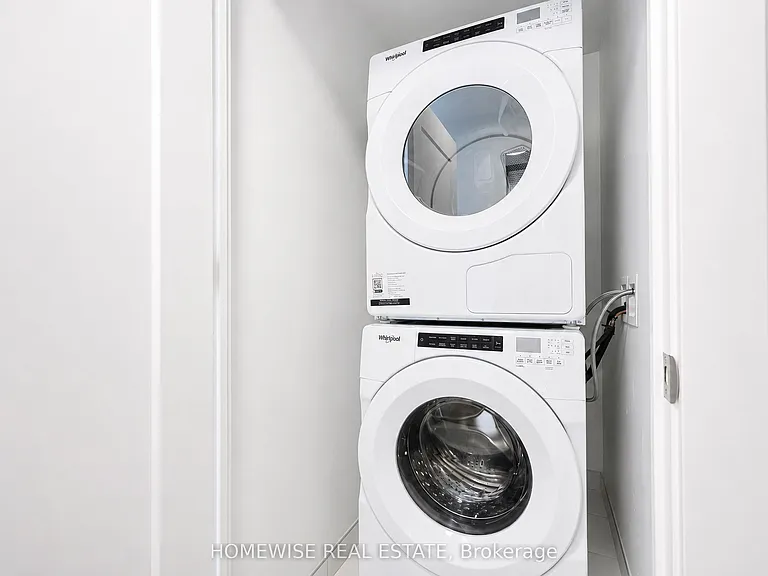 858 Dupont St #743 — Photo 18