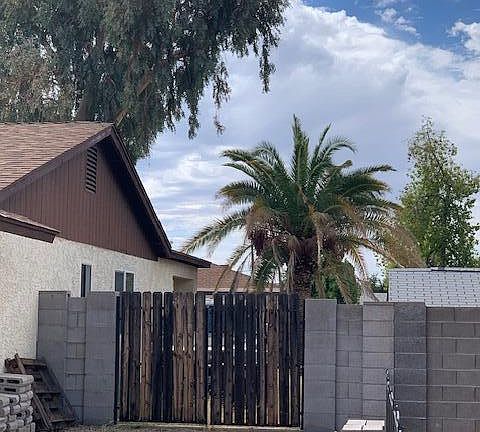 3rd image of 5343 E DIAMOND Avenue