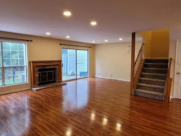 15 Colebrook Ct, Princeton, NJ 08540