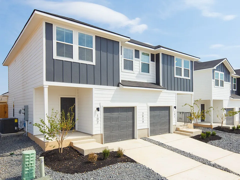 3944 Abbott Pass #101
