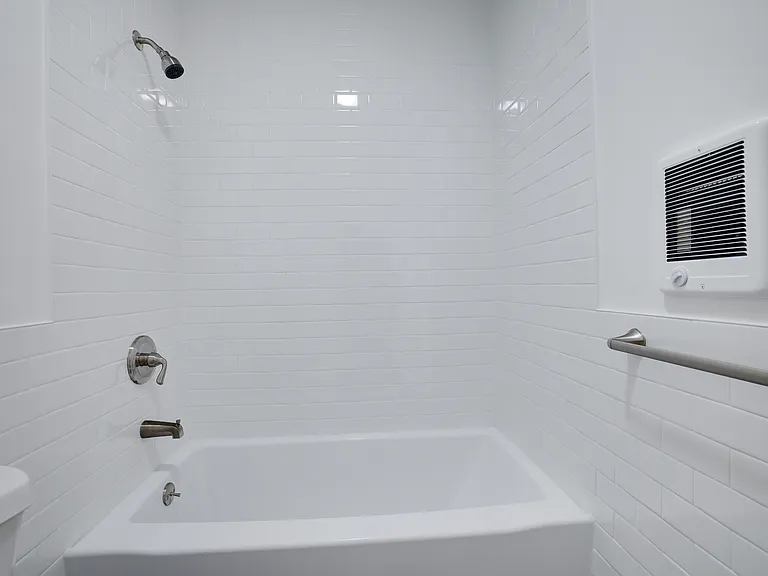 123 Evergreen Ln #2 — Photo 8