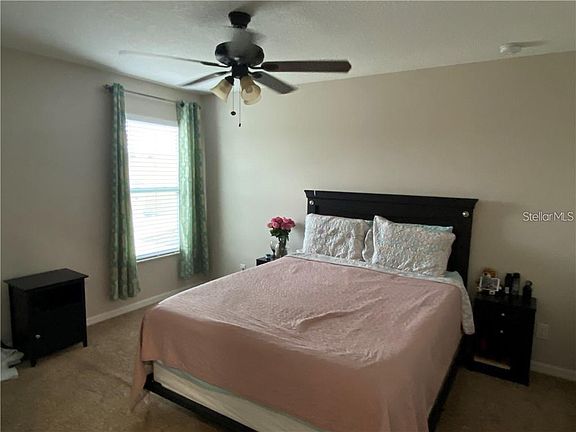 3rd image of 4723 Seeley St