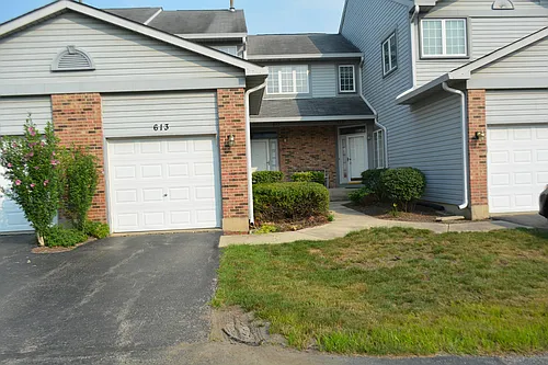 613 W Parkside Dr Photo 1