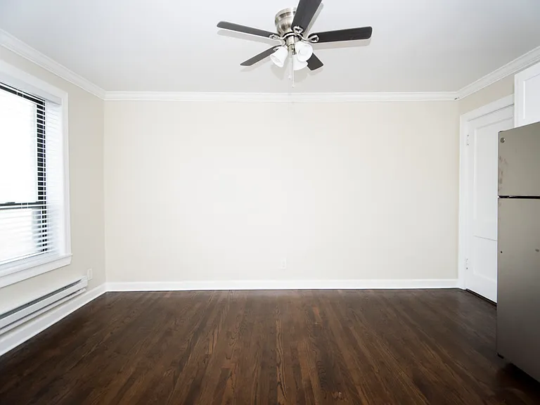 3345 N Marshfield Ave #302 — Photo 6