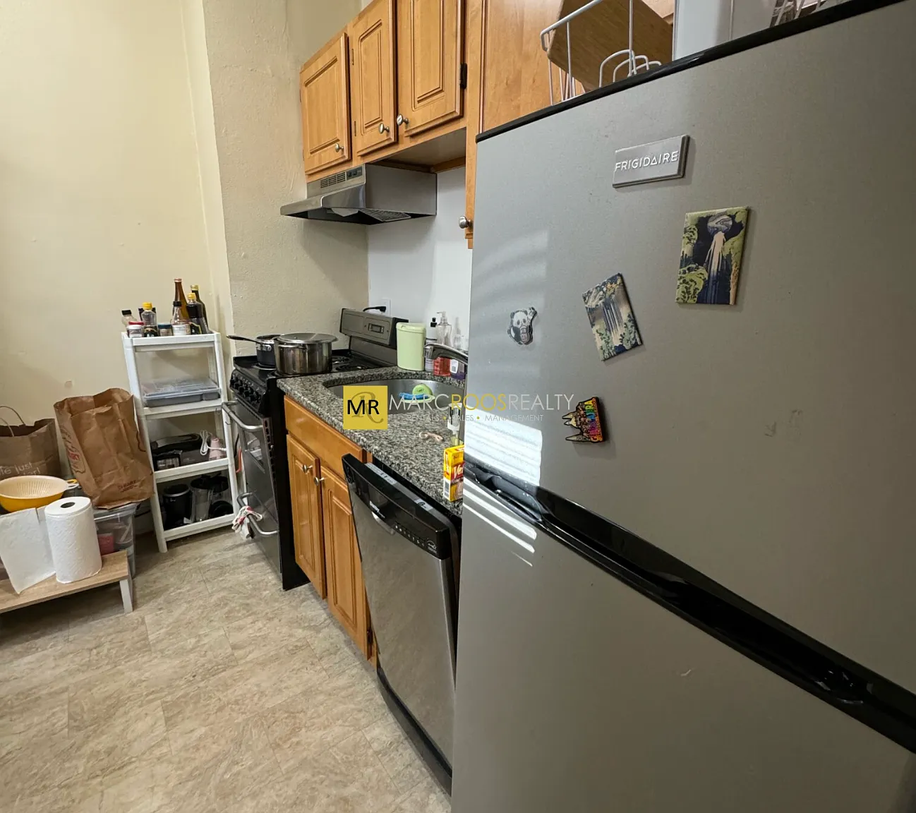 1 bed, 600 sqft, $2,400 — Photo 4