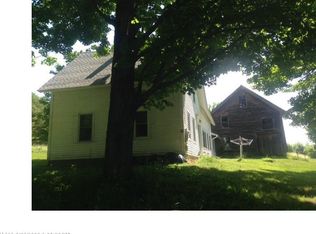 67 Case Rd, Winthrop, ME 04364