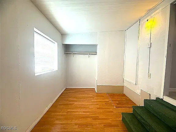 8239 Suncoast Dr — Photo 10