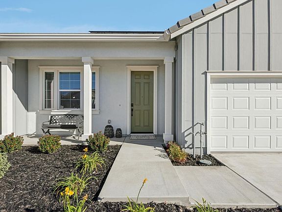 4th image of 179 Luna Way