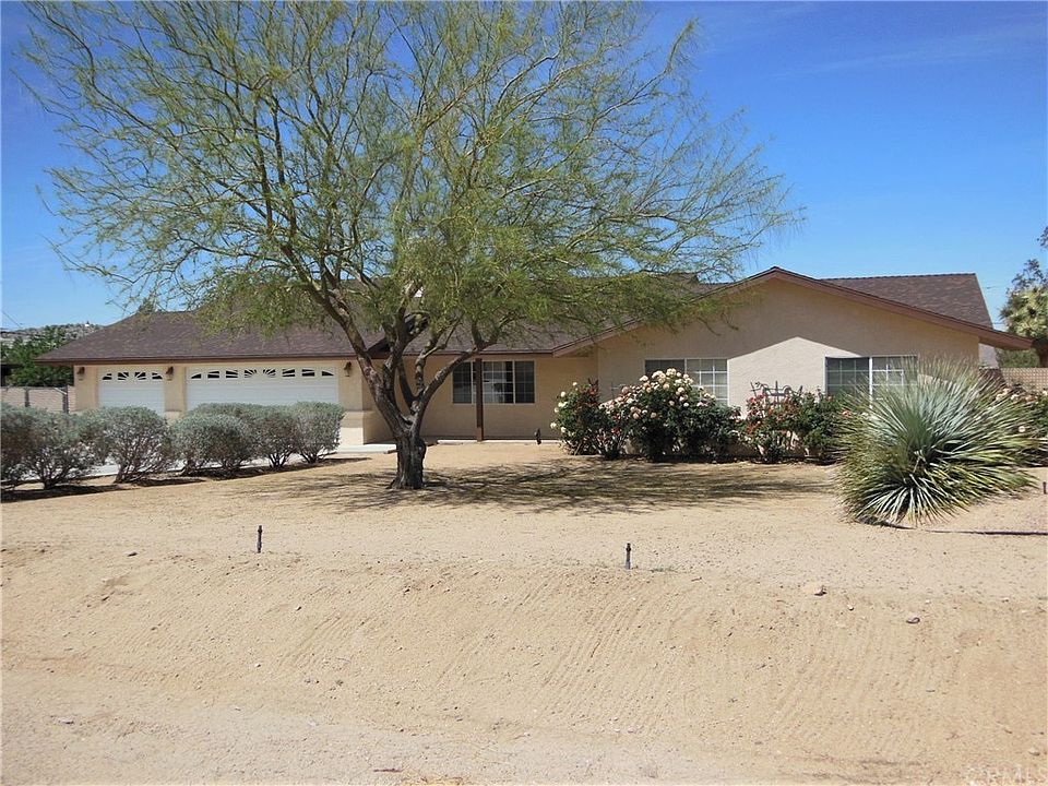2nd image of 58236 El Dorado Dr