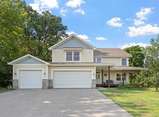 20310 Akin Ct, Farmington, MN 55024
