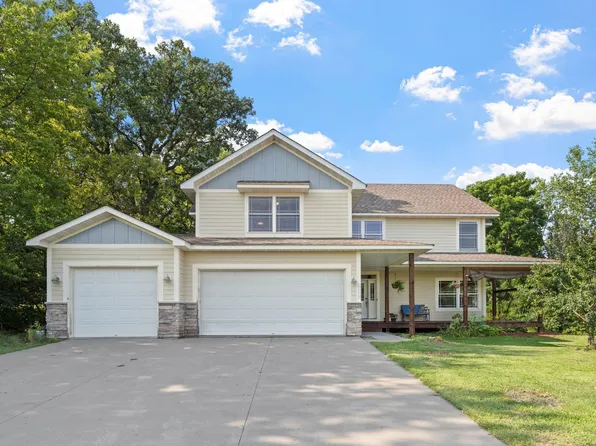 20310 Akin Ct, Farmington, MN 55024
