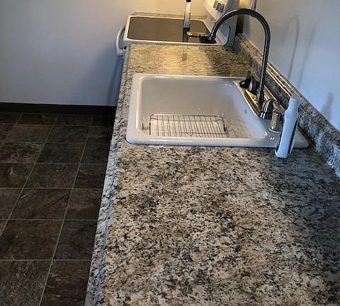 5th image of 2301 James Ave APT 4