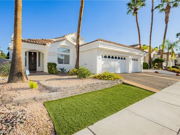 8109 Pacific Cove Dr, Las Vegas, NV 89128