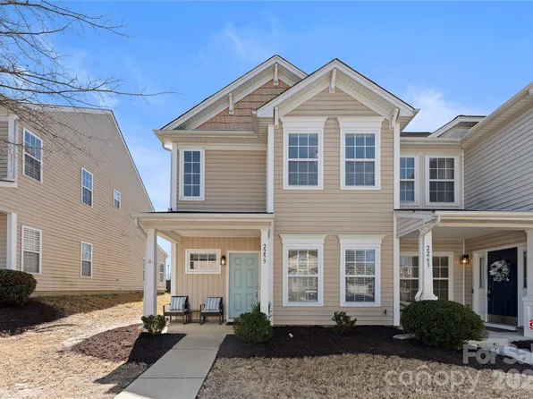 2259 Crosscut Dr, Charlotte, NC 28214
