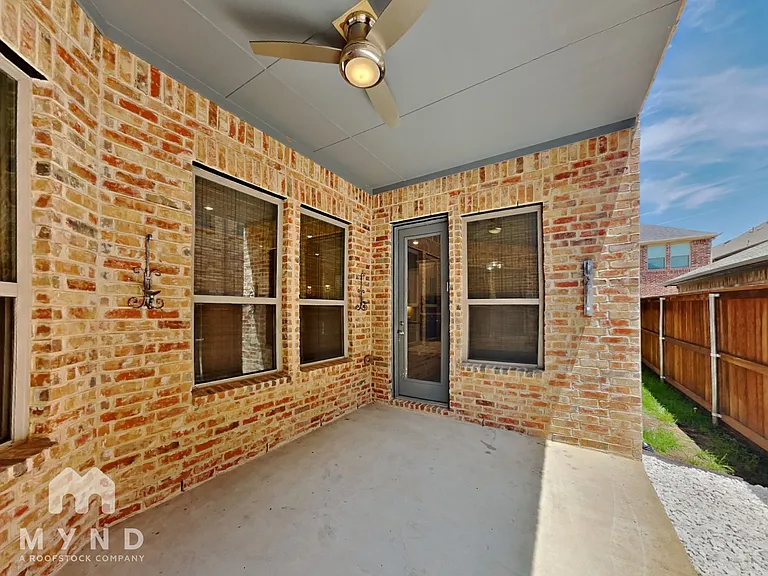 1278 Ocean Breeze Dr — Photo 29