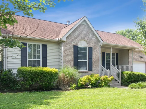 2047 Waterford Dr, Old Hickory, TN 37138