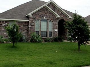 104 Wagon Wheel Rd, Weatherford, TX 76087