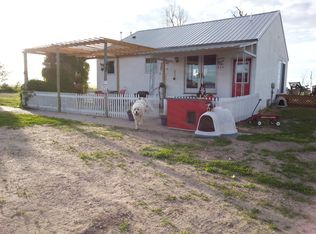 7681 Johnson Rd, Hemingford, NE 69348