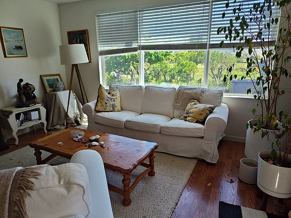 5th image of 4901 Spring Hill Rd #A