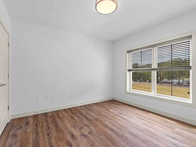 The Residences at the Kestrel — Photo 27