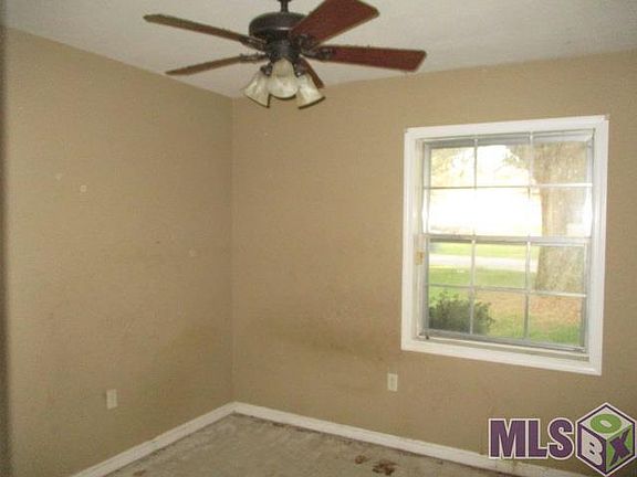 5th image of 2511 Boxwood Dr