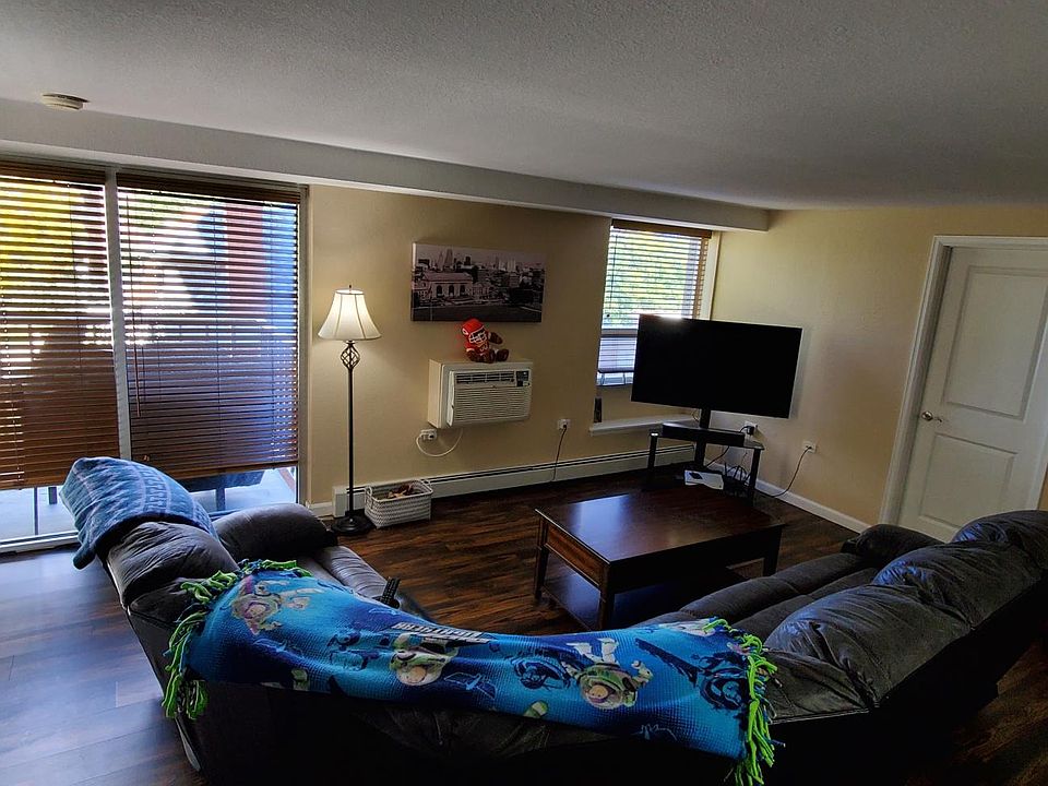 1st image of 1150 N Vine St #304