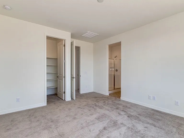 1674 N Hester Trl — Photo 18