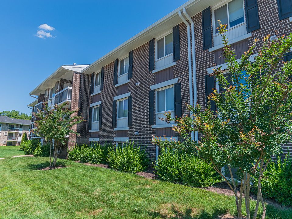 Chesapeake Village Apartments 227 Carroll Island Rd Middle River MD