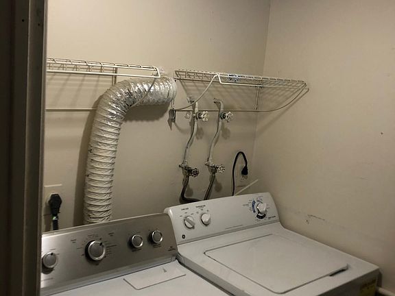 5th image of 3707 Ronnald Dr APT A