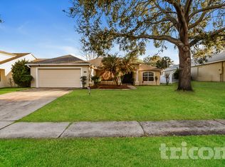 10402 Pleasant View Dr, Leesburg, FL 34788