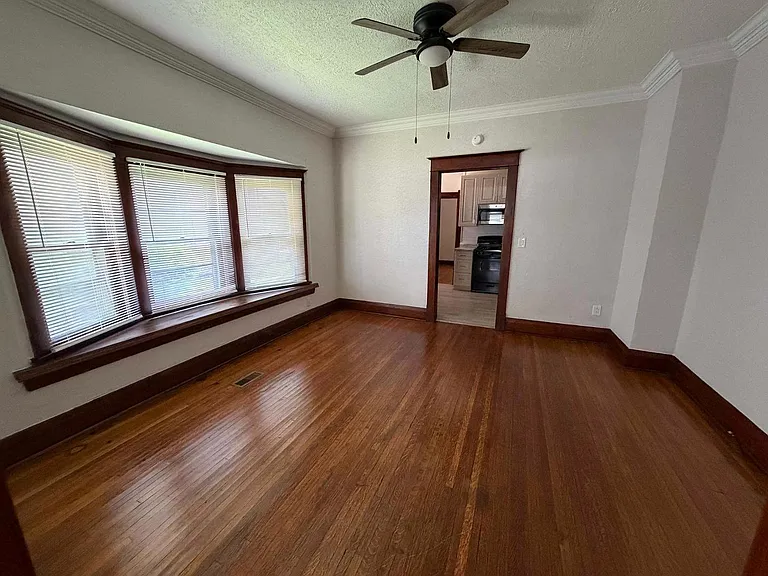 414 Platt St #3 — Photo 6