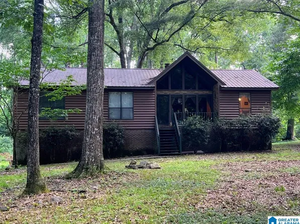 105 Camille Cir, Clanton, AL 35045