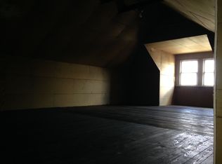2404 Perry St, Homestead, PA 15120